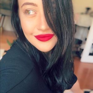 Meet your Posher, Kat!